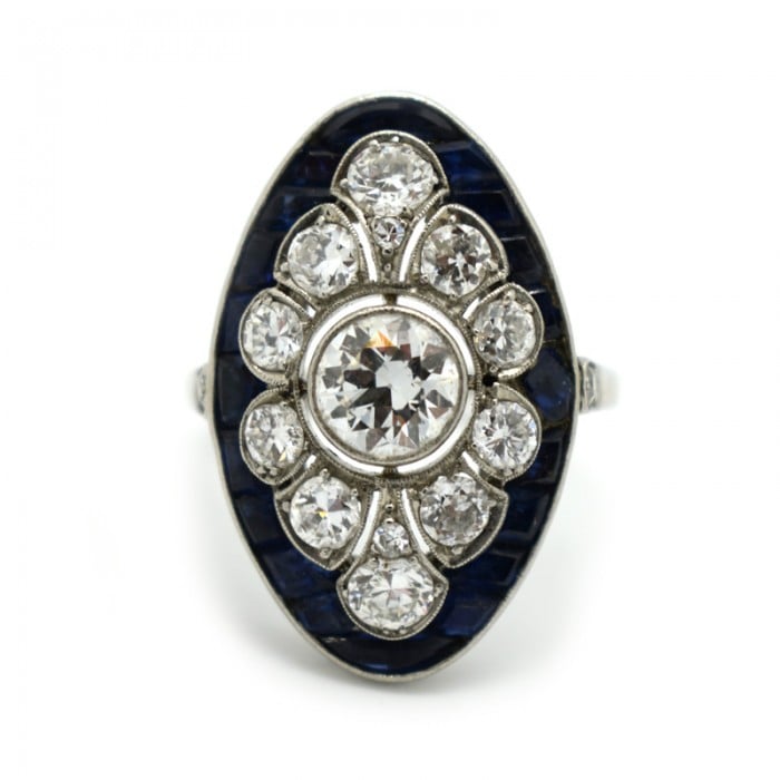 Art Deco Sapphire Diamond and Platinum Ring, Circa 1930