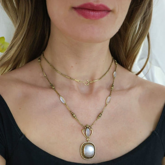 Art Nouveau Moonstone and Gold Necklace, Circa 1890
