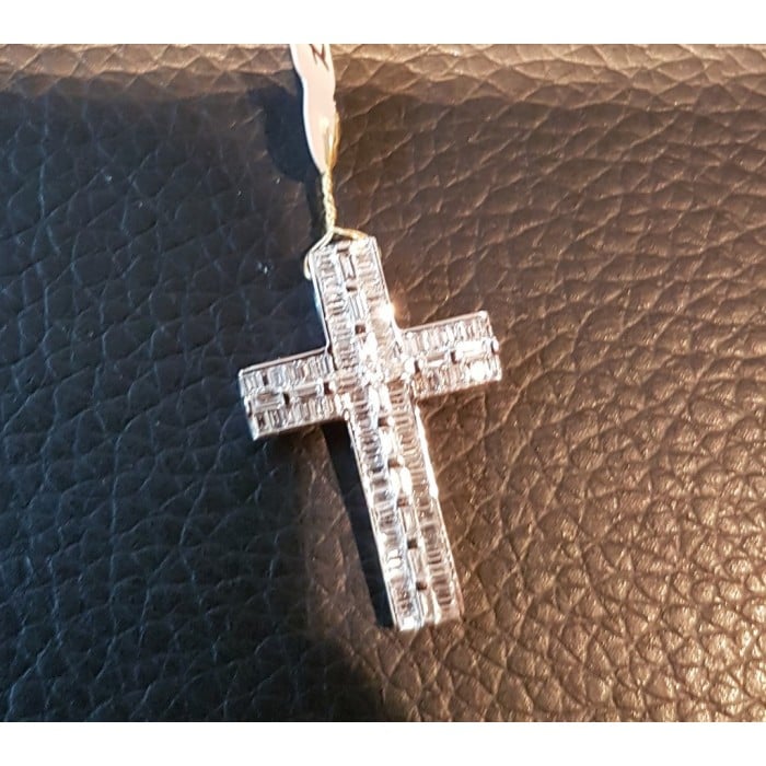 Diamond and White Gold Cross Pendant 0.69ct