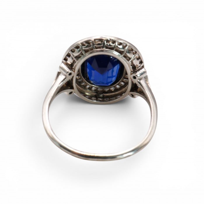 French Belle Époque Sapphire Diamond and Platinum Cluster Ring, Circa 1905