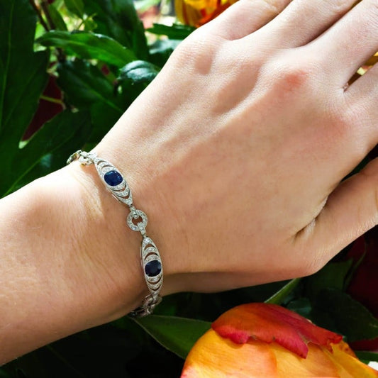 French Belle Époque Thibault & Jolivot Sapphire Diamond and Platinum Bracelet, Circa 1910