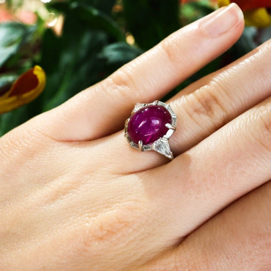 Modern Cabochon Star Ruby Diamond and Platinum Ring, 8.60 Carats
