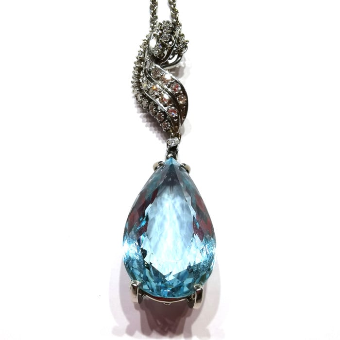 New Pear Shape Aquamarine Diamond and White Gold Pendant, 21.55 Carats