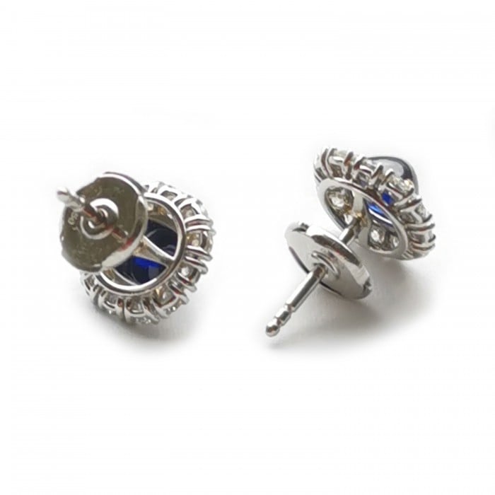 Sugarloaf Cabochon Sapphire Diamond and Platinum Cluster Earrings, 2.83ct
