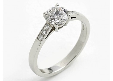 1.04ct F VS1 Brilliant-Cut Diamond Platinum Ring with GIA Certificate