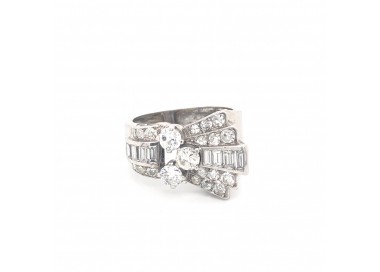 Late Art Deco Diamond and Platinum Ring, 1.60ct, Circa 1940