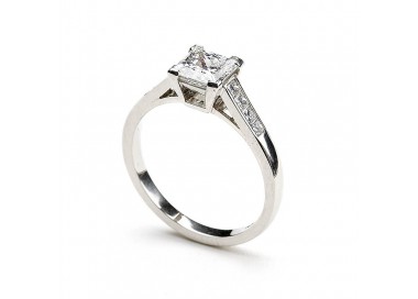 Princess Cut Diamond and Platinum Ring, 1.03ct