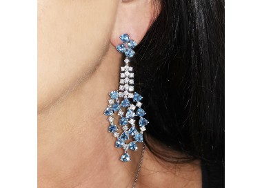 Modern Aquamarine Diamond and White Gold Chandelier Drop Earrings modelled