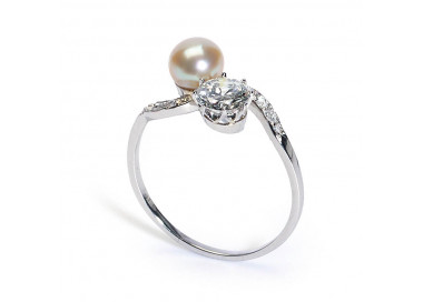 Vintage Golden Pearl Diamond and Platinum Two Stone Crossover Ring, Circa 1935