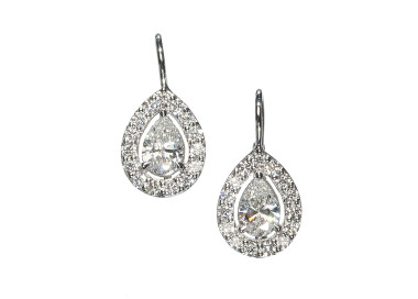 Modern Pear Shape Diamond and White Gold Cluster Earrings
