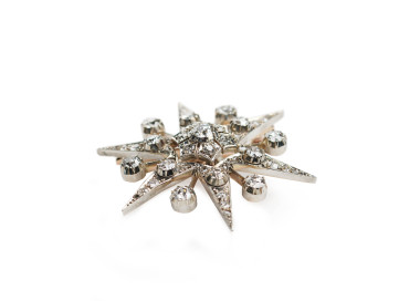 Vintage Diamond and Silver Upon Gold Star Brooch, Circa 1930, 3.00 Carats