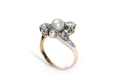 Antique Natural Pearl Diamond and Silver Upon Gold Crossover Ring, Circa 1910