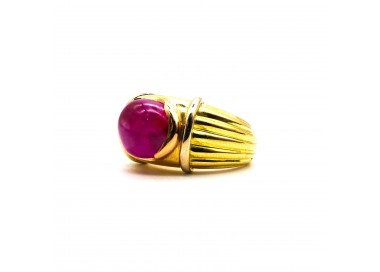 Vintage Boucheron Jaipur Burma Star Ruby and Gold Ring, Circa 1990