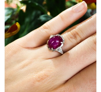 Modern Cabochon Star Ruby Diamond and Platinum Ring, 8.60 Carats