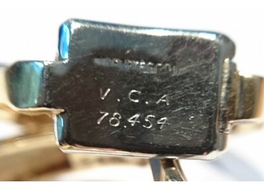 Van Cleef & Arpels Gold Stirrup Cufflinks, Circa 1960