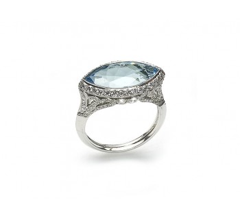 Modern Aquamarine Diamond and Platinum Cluster Ring, 4.63ct