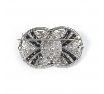 Belle Époque Black Onyx Diamond and Platinum Brooch, Circa 1900