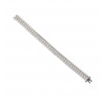 Modern Pearl Diamond and Platinum Line Bracelet 3.81ct