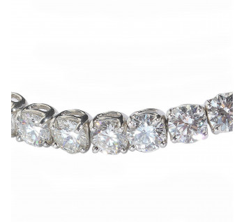 Modern Diamond and Platinum Tennis Bracelet, 13.27 Carats