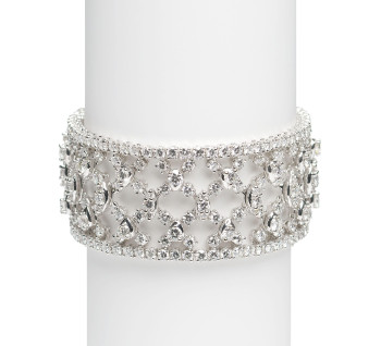 Wide Diamond and White Gold Trellis Bracelet, Circa 2000, 22.00 Carats