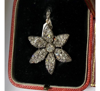 Georgian Diamond and Silver Flower Pendant, Circa 1790