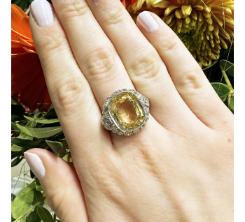 Yellow Sapphire, Diamond and Platinum Dress Ring, 13.20 Carats