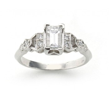 Art Deco Diamond and Platinum Ring, 0.81ct F VS2