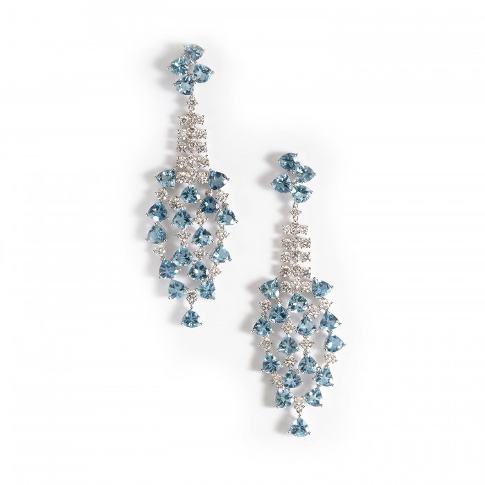 Modern Aquamarine Diamond and White Gold Chandelier Drop Earrings