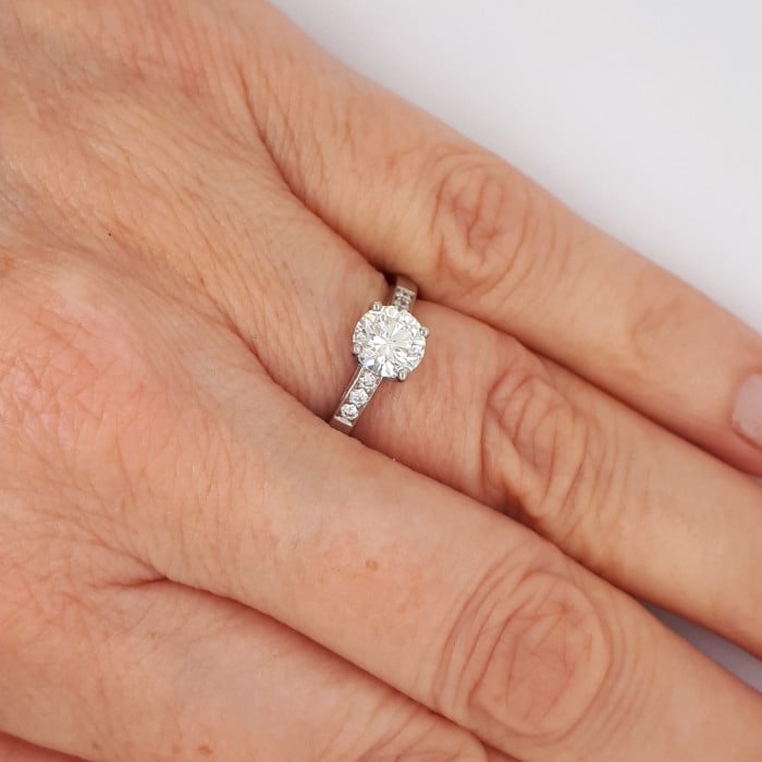 1.04ct F VS1 Brilliant-Cut Diamond Platinum Ring with GIA Certificate
