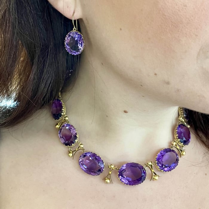 Antique Amethyst and Gold Riviére Necklace and Earrings Suite, Circa 1880