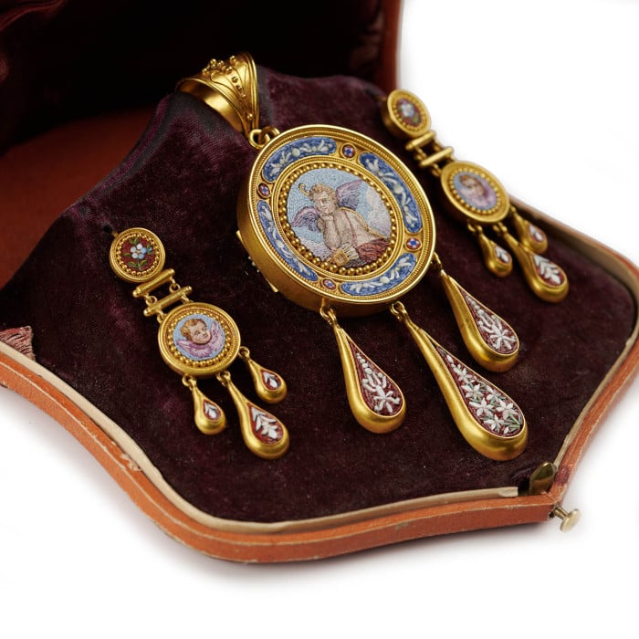 Antique Italian Micromosaic and Gold Brooch-Cum-Pendant and Earrings Suite, Circa 1850
