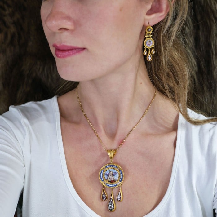 Antique Italian Micromosaic and Gold Brooch-Cum-Pendant and Earrings Suite, Circa 1850