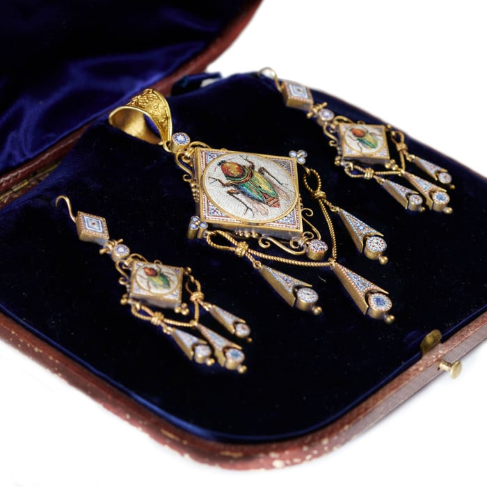 Antique Italian Micromosaic and Gold Brooch-Cum-Pendant and Earrings Suite, Circa 1870