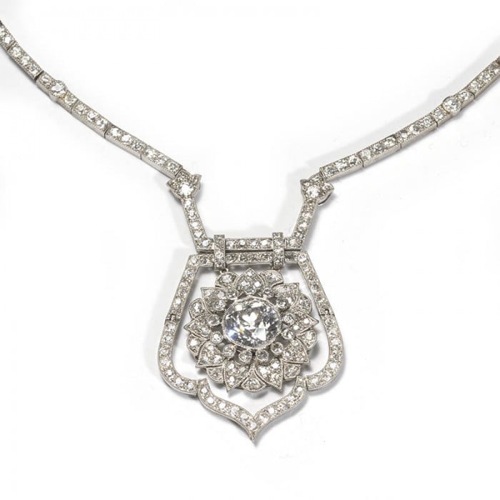 Art Deco Diamond and Platinum Necklace, Circa 1920 18.75 Carats