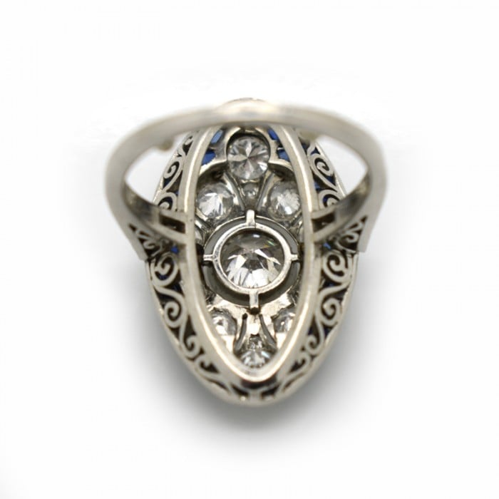 Art Deco Sapphire Diamond and Platinum Ring, Circa 1930