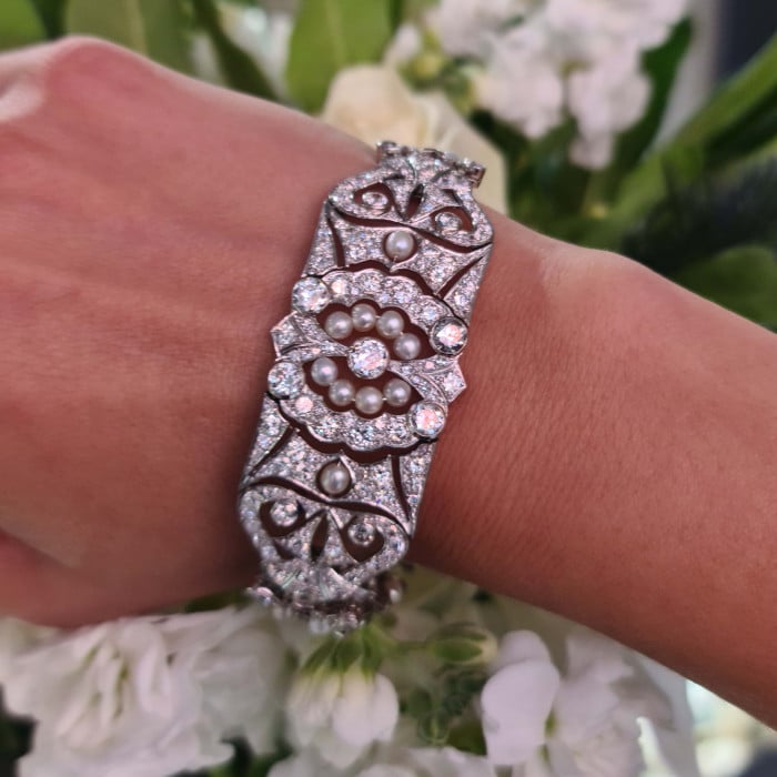 Early 20th Century Pearl Diamond and Platinum Bracelet, Circa 1920, 8.90 Carats