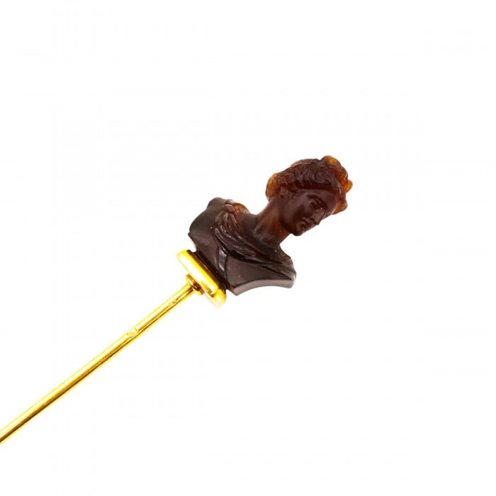 French Antique Apollo Belvedere Style Bust Stick Pin in Chalcedony and Gold, Circa 1880