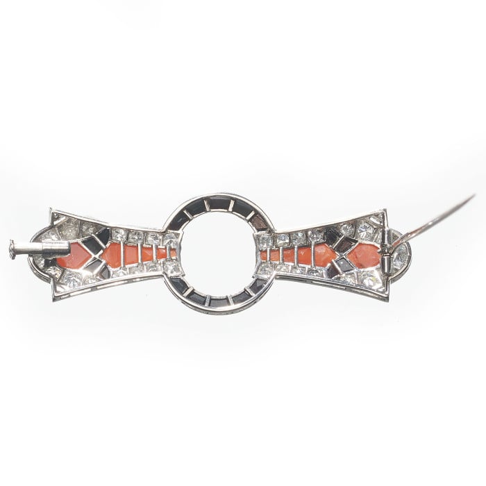 French Art Deco Diamond Coral Black Onyx and Platinum Brooch, Circa 1935, 1.02 Carats