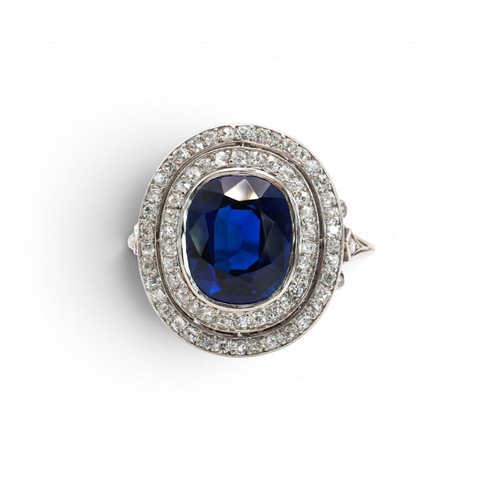 French Belle Époque Sapphire Diamond and Platinum Cluster Ring, Circa 1905