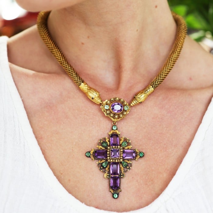 Georgian Cannetille Gold Snake Necklace with Amethyst and Emerald Cross Pendant, Circa 1830