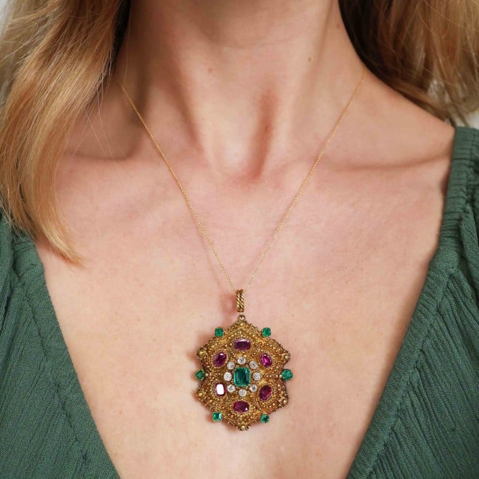 Georgian Ruby Emerald Diamond and Gold Cannetille Brooch-Cum-Pendant, Circa 1830