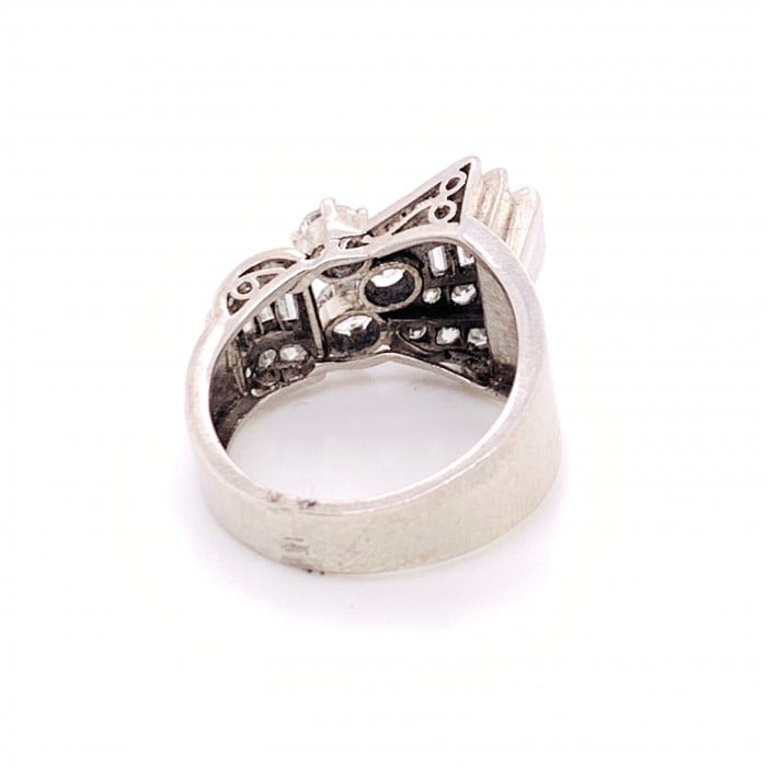 Late Art Deco Diamond and Platinum Ring, 1.60ct, Circa 1940