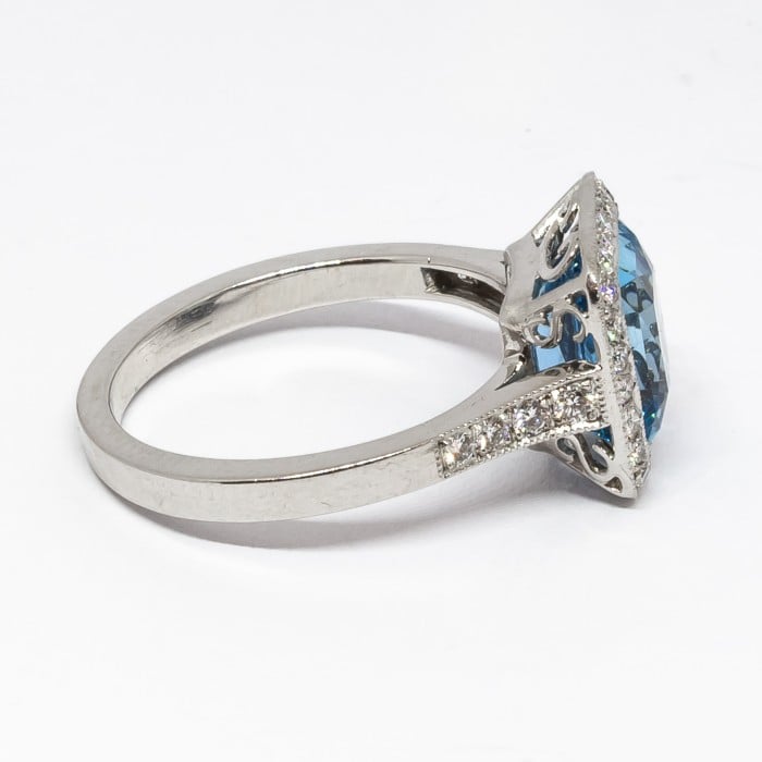 Modern Aquamarine, Diamond and Platinum Cluster Ring, 2.59 Carats