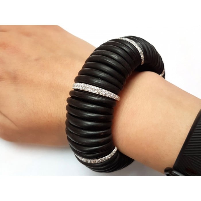 Modern Ebony, Diamond and Platinum Cuff Bracelet, 2.75ct