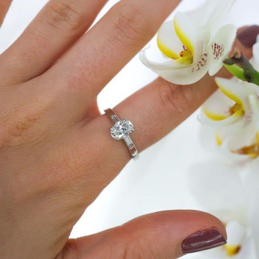 Modern Oval Diamond and Platinum Solitaire Ring 0.91 Carats