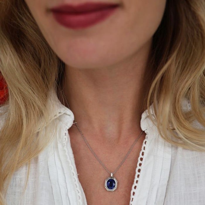 Modern Sapphire Diamond and Platinum Pendant, 4.50 Carats