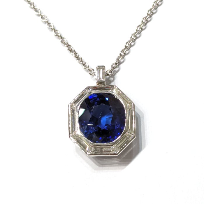 Modern Sapphire Diamond and Platinum Pendant, 4.50 Carats