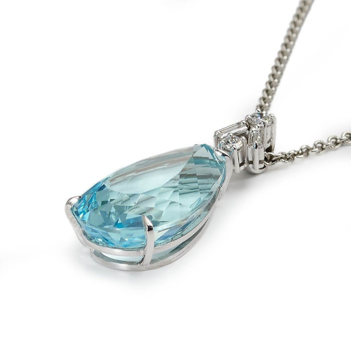 New Pear Shape Aquamarine Diamond and White Gold Pendant, 21.55 Carats