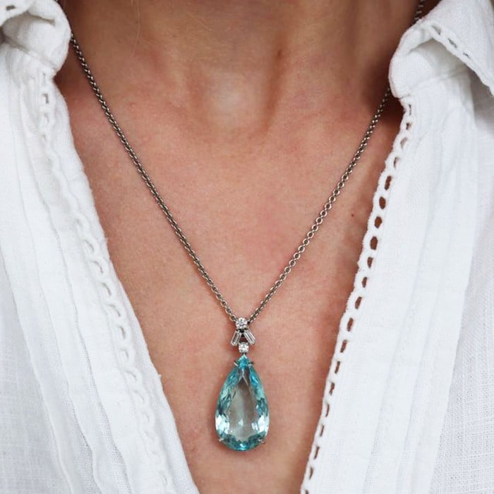 New Pear Shape Aquamarine Diamond and White Gold Pendant, 21.55 Carats