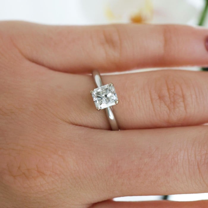 Radiant-Cut Diamond and Platinum Solitaire Ring, 1.01 Carat H SI1